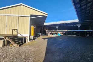 19189 Rte 286 Hwy E, Montgomery-Grant, PA 15746 - Photo 9