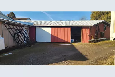 19189 Rte. 286 Hwy E, Montgomery-Grant, PA 15746 - Photo 11