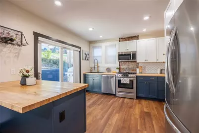 2235 Lucina Ave, Pittsburgh, PA 15210 - Photo 15