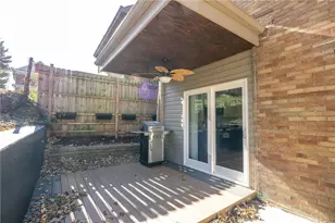 2235 Lucina Ave, Pittsburgh, PA 15210 - Photo 33