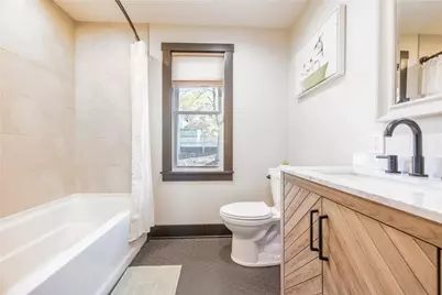 2235 Lucina Ave, Pittsburgh, PA 15210 - Photo 27