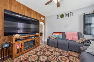 1514 Poplar St, South Greensburg Boro, PA 15601 - Photo 9