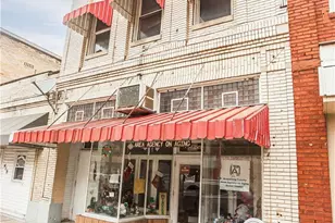 421 9th St, Ford City Boro, PA 16226 - Photo 1