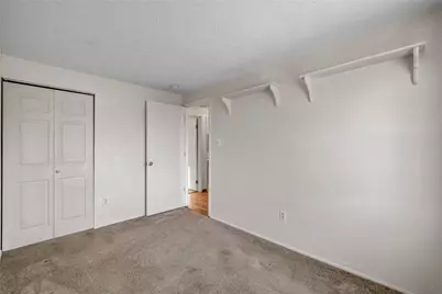 5158 Elmwood Dr, Pittsburgh, PA 15227 - Photo 21