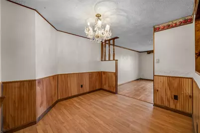 5158 Elmwood Dr, Pittsburgh, PA 15227 - Photo 11