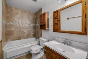 5158 Elmwood Dr, Pittsburgh, PA 15227 - Photo 15