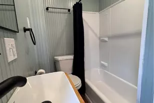 504 Emerson Ave, Farrell, PA 16121 - Photo 21