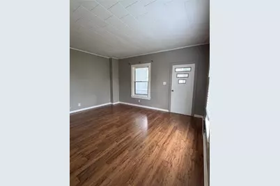 504 Emerson Ave, Farrell, PA 16121 - Photo 9