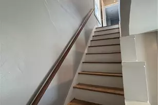 504 Emerson Ave, Farrell, PA 16121 - Photo 17