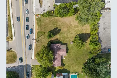 39 S Buhl Farm Dr, Hermitage, PA 16148 - Photo 9