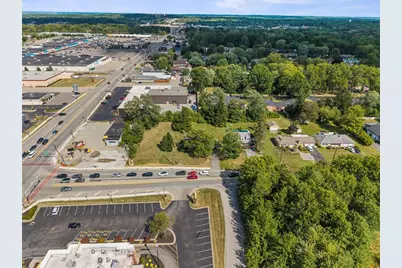 39 S Buhl Farm Dr, Hermitage, PA 16148 - Photo 5