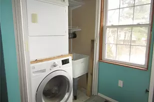 1401 S Elm St, Monaca, PA 15061 - Photo 17