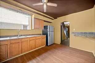 315 W 12th Ave, Homestead, PA 15120 - Photo 17