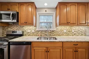 1229 Holy Cross Dr, Monroeville, PA 15146 - Photo 9