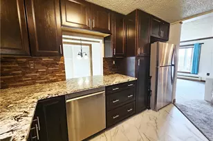 920 Abbott St, Derry Township, PA 15650 - Photo 5