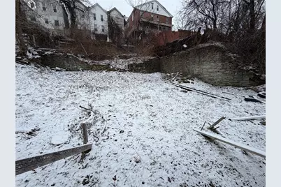 402 W 8th Ave, West Homestead, PA 15120 - Photo 5