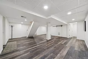 910 Colonial Manor Rd, North Huntingdon, PA 15642 - Photo 29