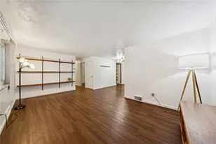 910 Colonial Manor Rd, North Huntingdon, PA 15642 - Photo 7