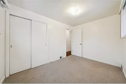 910 Colonial Manor Rd, North Huntingdon, PA 15642 - Photo 21