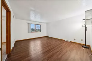 910 Colonial Manor Rd, North Huntingdon, PA 15642 - Photo 17