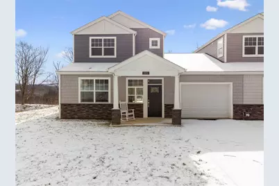 2211 Lebanon Dr, Elizabeth Twp/Boro, PA 15135 - Photo 1