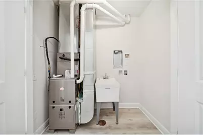 2213 Lebanon Dr, Elizabeth Twp/Boro, PA 15135 - Photo 13