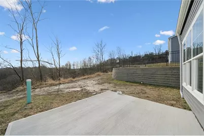 2215 Lebanon Dr, Elizabeth Twp/Boro, PA 15135 - Photo 25