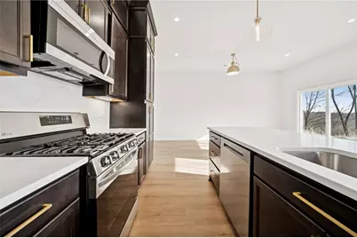 2215 Lebanon Dr, Elizabeth Twp/Boro, PA 15135 - Photo 11