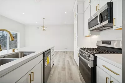 2217 Lebanon Dr, Elizabeth Twp/Boro, PA 15135 - Photo 11