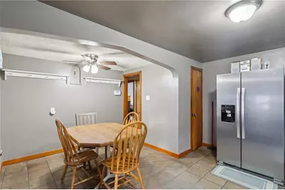 422 Mifflin St, West Mifflin, PA 15122 - Photo 17