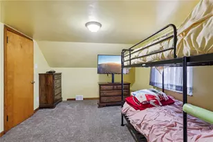 422 Mifflin St, West Mifflin, PA 15122 - Photo 27