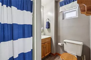 422 Mifflin St, West Mifflin, PA 15122 - Photo 23