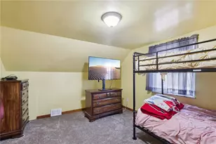 422 Mifflin St, West Mifflin, PA 15122 - Photo 29