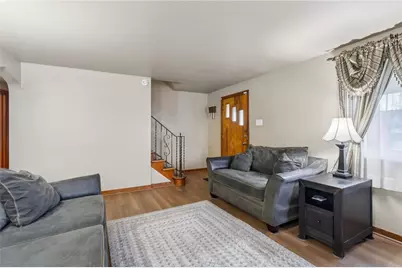 422 Mifflin St, West Mifflin, PA 15122 - Photo 13