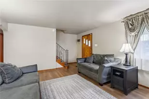422 Mifflin St, West Mifflin, PA 15122 - Photo 13