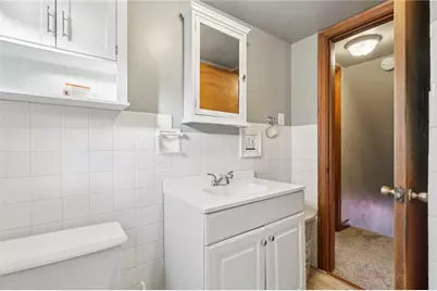 422 Mifflin St, West Mifflin, PA 15122 - Photo 37