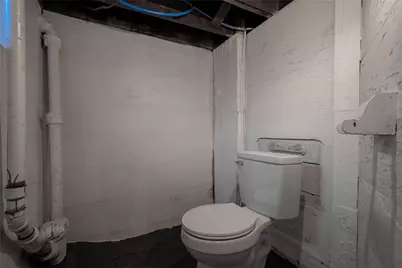 127 E Woodford Ave, Pittsburgh, PA 15210 - Photo 37