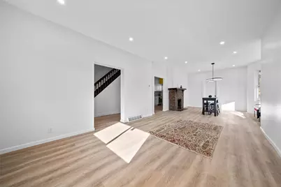 127 E Woodford Ave, Pittsburgh, PA 15210 - Photo 9