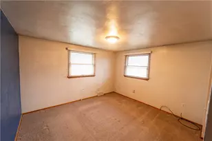 199 Spruce St, Mount Pleasant Township, PA 15666 - Photo 19