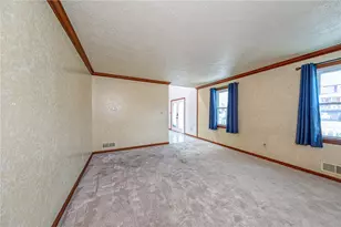 4204 Summervale Dr, Murrysville, PA 15668 - Photo 5