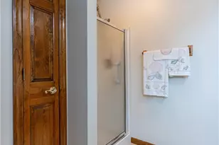 536 Lori Dr, Allegheny Township, PA 15656 - Photo 13