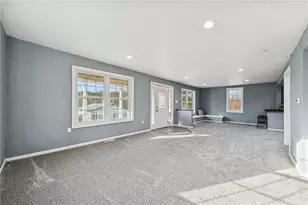 148 Sycamore St, Hempfield Township, PA 15642 - Photo 7