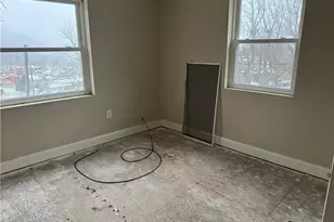 114 Duquesne, Trafford, PA 15085 - Photo 11