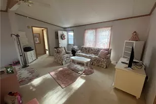 35 Emerald Dr, Pine Township, PA 16127 - Photo 7