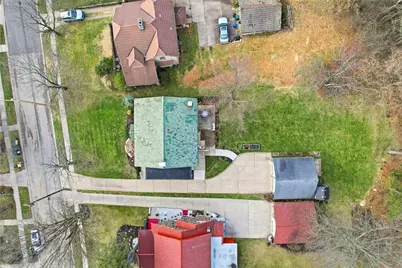 261 Parkway Drive, Pittsburgh, PA 15228 - Photo 37