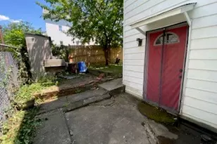 346 Boggs Ave, Pittsburgh, PA 15211 - Photo 17