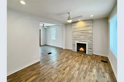 202 Nobles Ln, Pittsburgh, PA 15210 - Photo 3