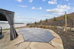 7106 Gio Dr, North Huntingdon, PA 15642 - Photo 29