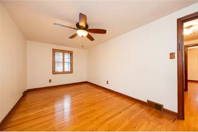 155 Delano Dr, Pittsburgh, PA 15236 - Photo 19