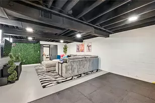 723 Rollinson Rd, Hermitage, PA 16148 - Photo 29